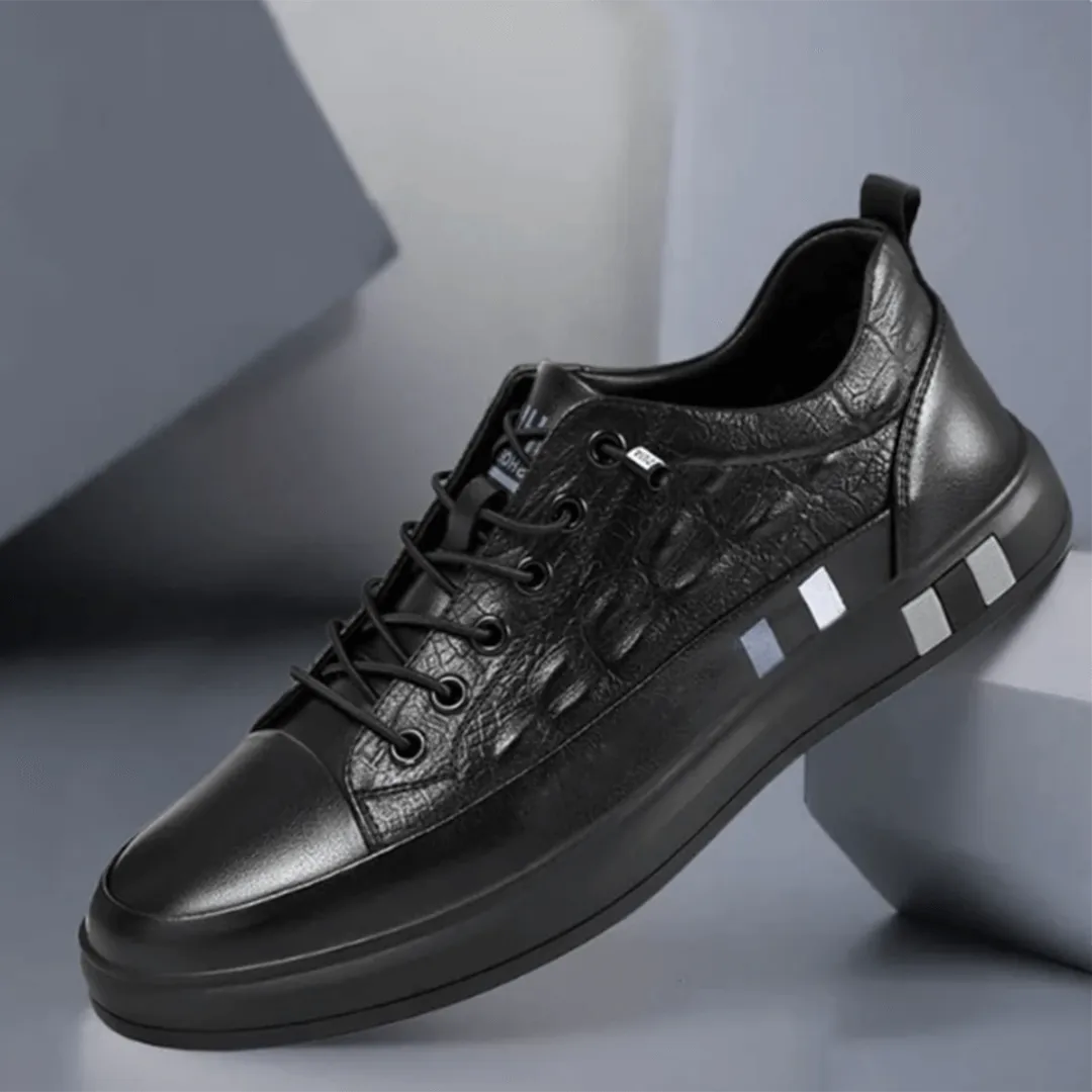 Men's Quilted Leather Low-Top Sneakers
