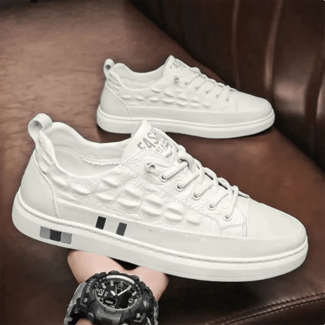 Men's Quilted Leather Low-Top Sneakers