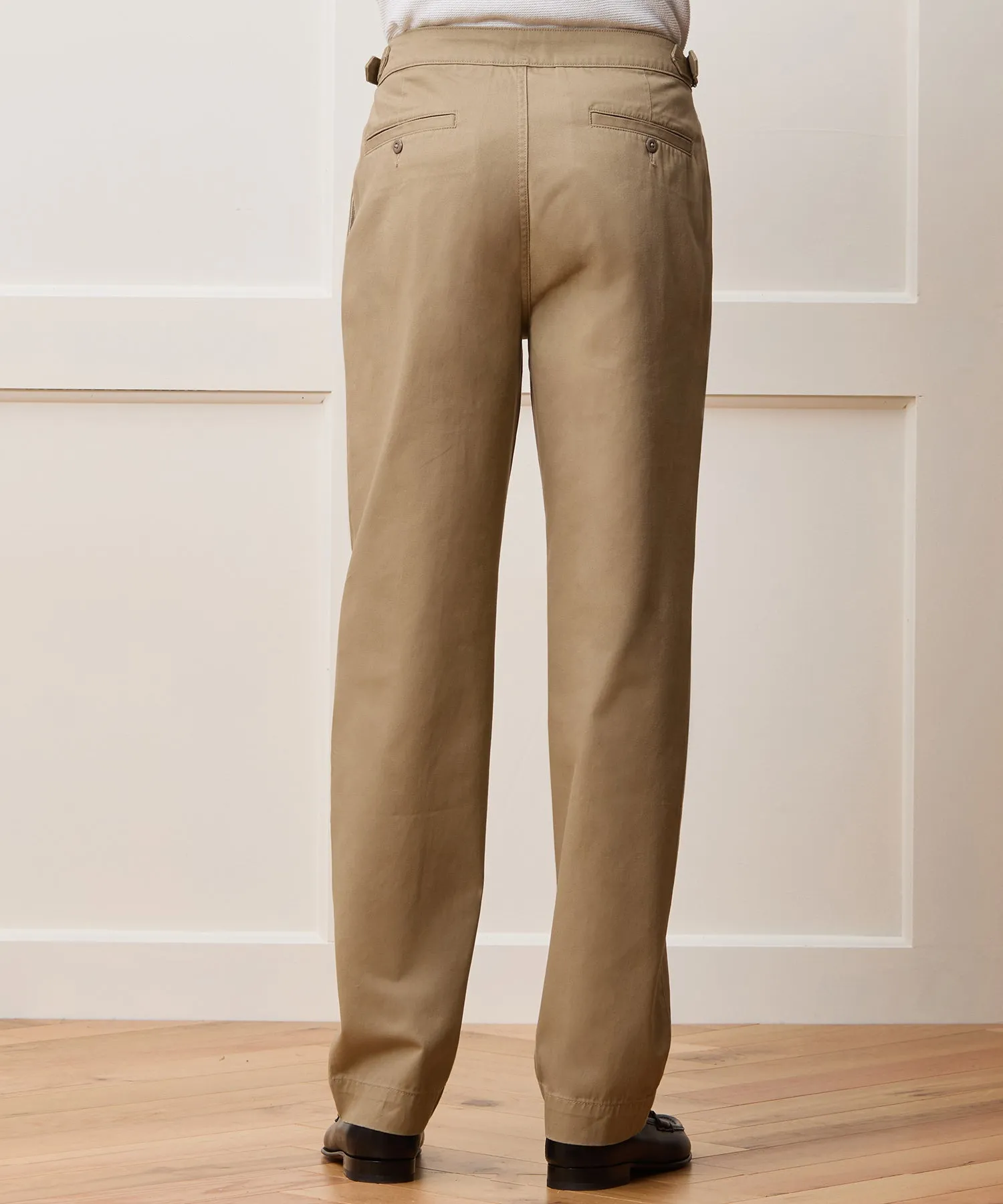 Relaxed Tapered Chino