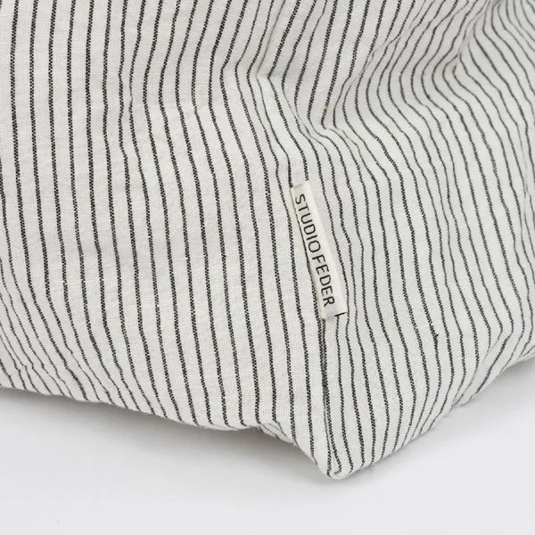 Studio Feder Tote Bag - Black Pin Stripe