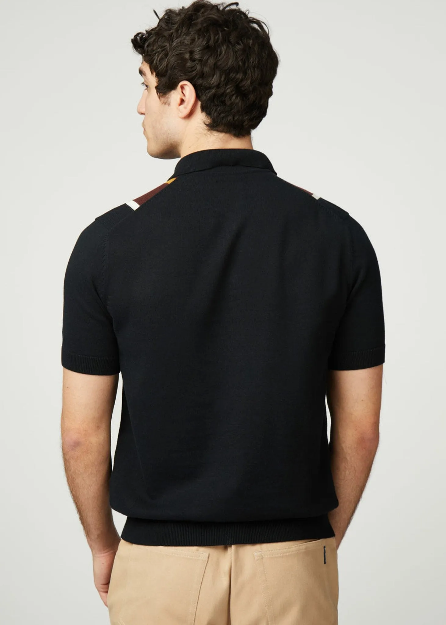 Verticle stripe polo - black
